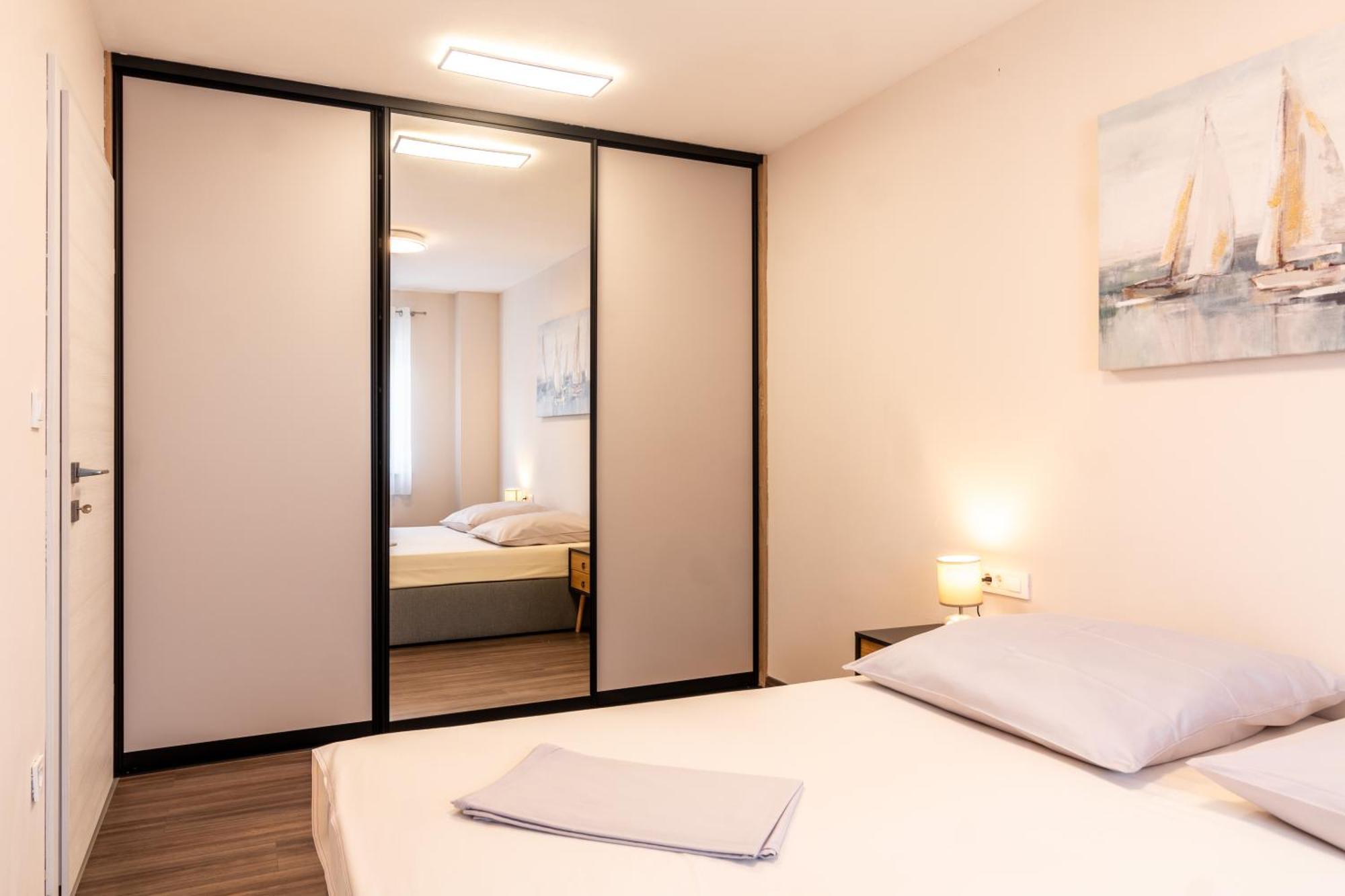 Apartmani Nela Kaštela المظهر الخارجي الصورة