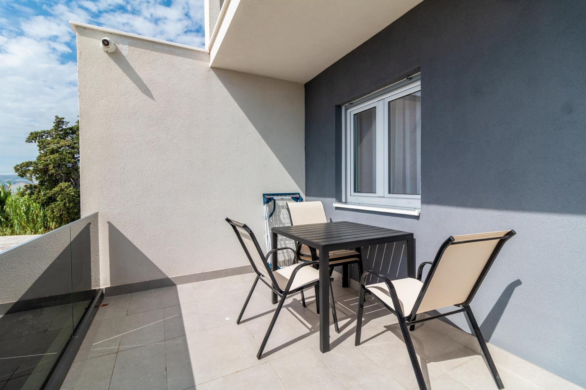 Apartmani Nela Kaštela المظهر الخارجي الصورة