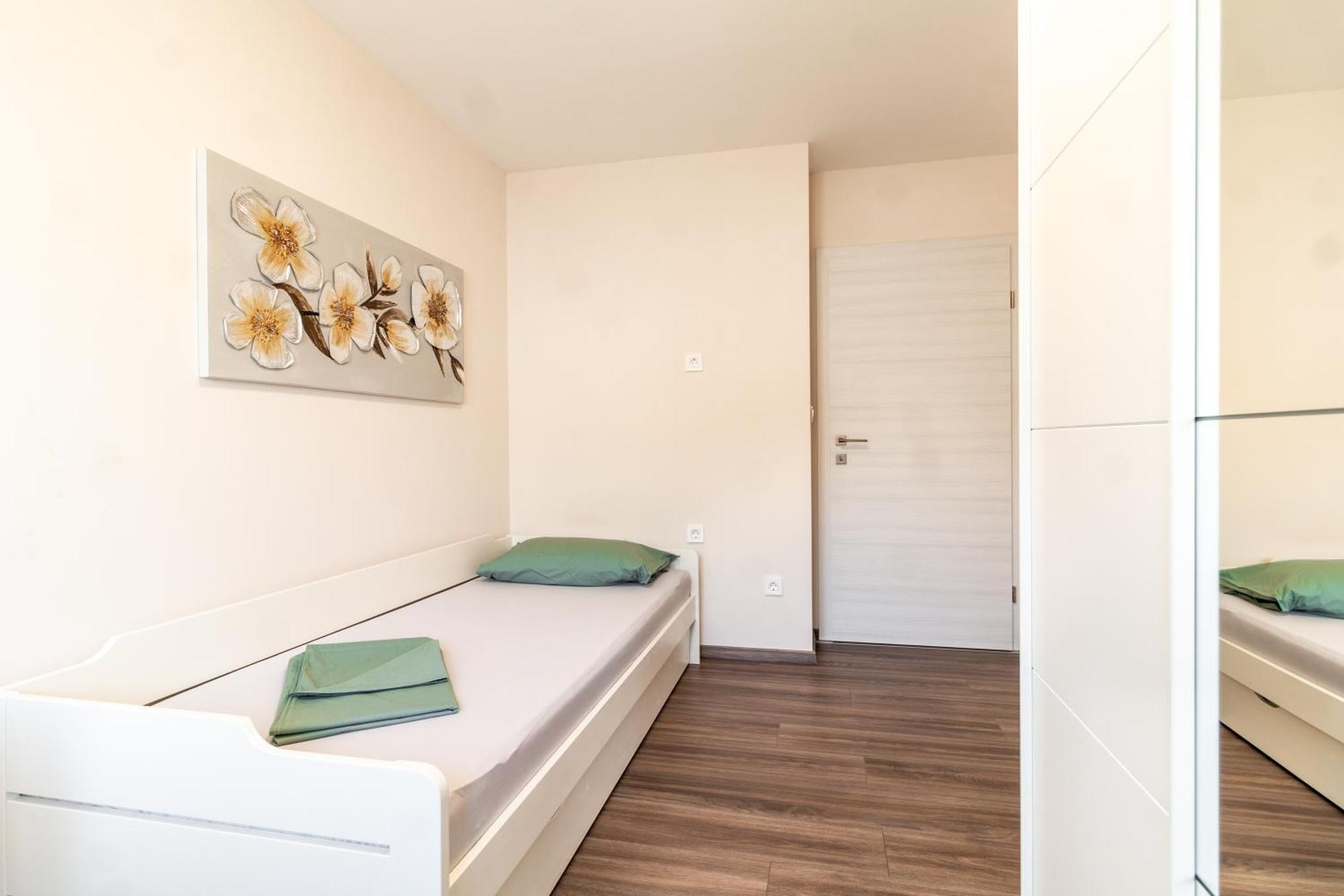 Apartmani Nela Kaštela المظهر الخارجي الصورة