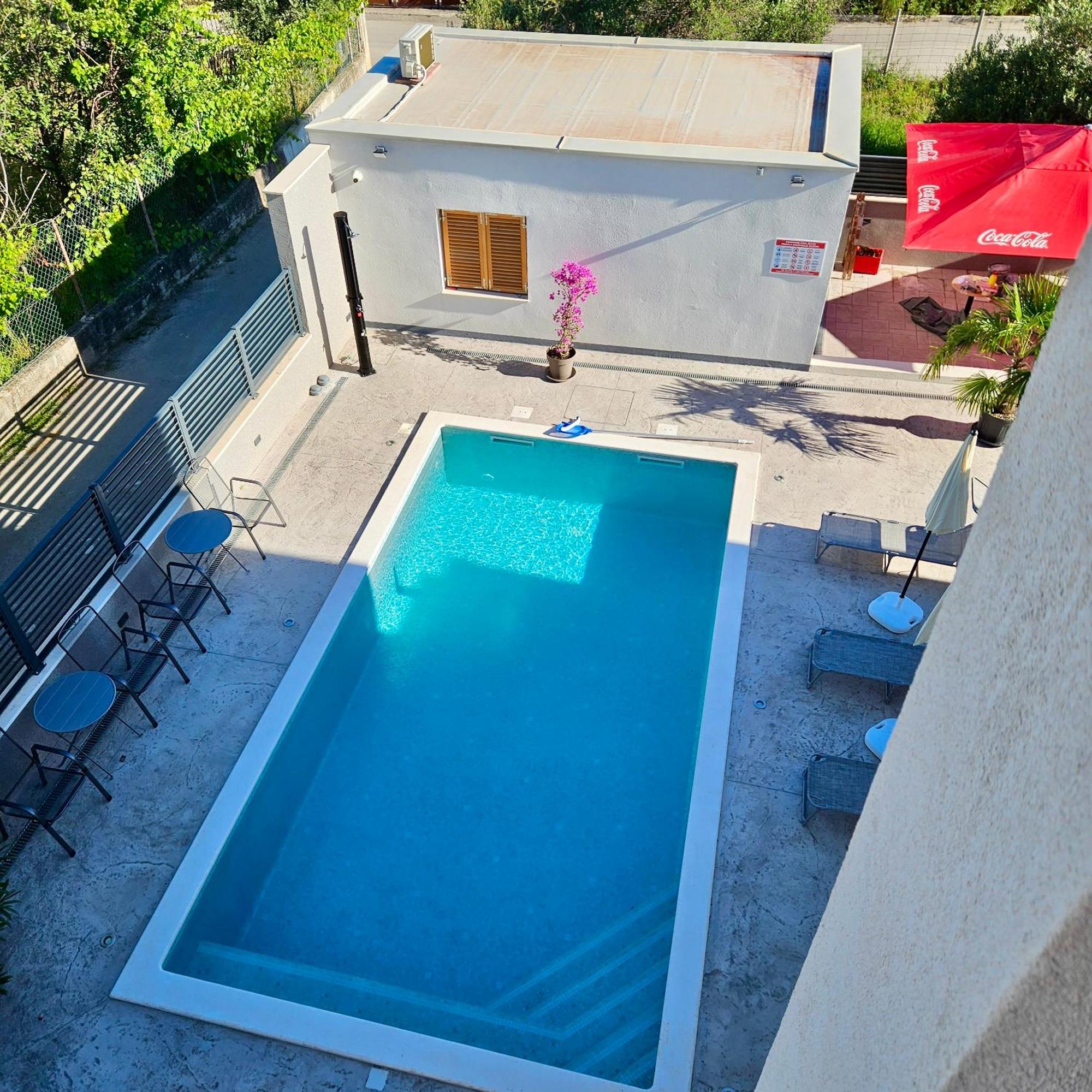 Apartmani Nela Kaštela المظهر الخارجي الصورة